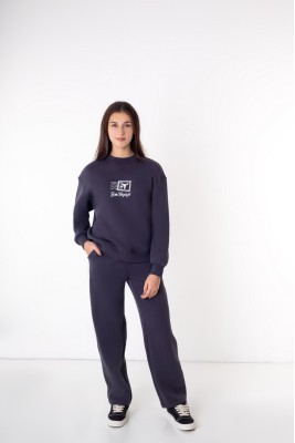 Костюм жіночий